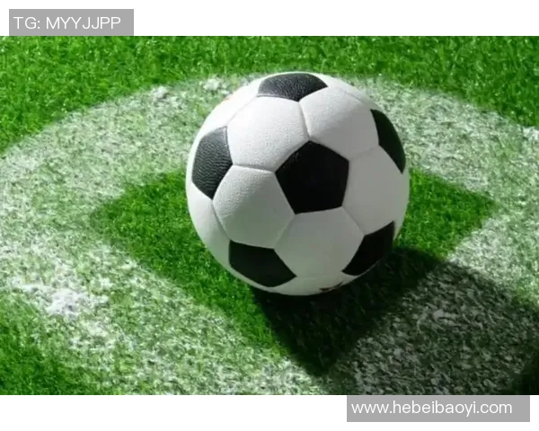 从贫民窟到绿茵场足球明星的草根逆袭之路